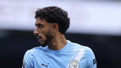 صورة فابريزيو رومانو يكشف كواليس مستقبل مرموش بعد انضمام سيمينيو لمانشستر سيتي